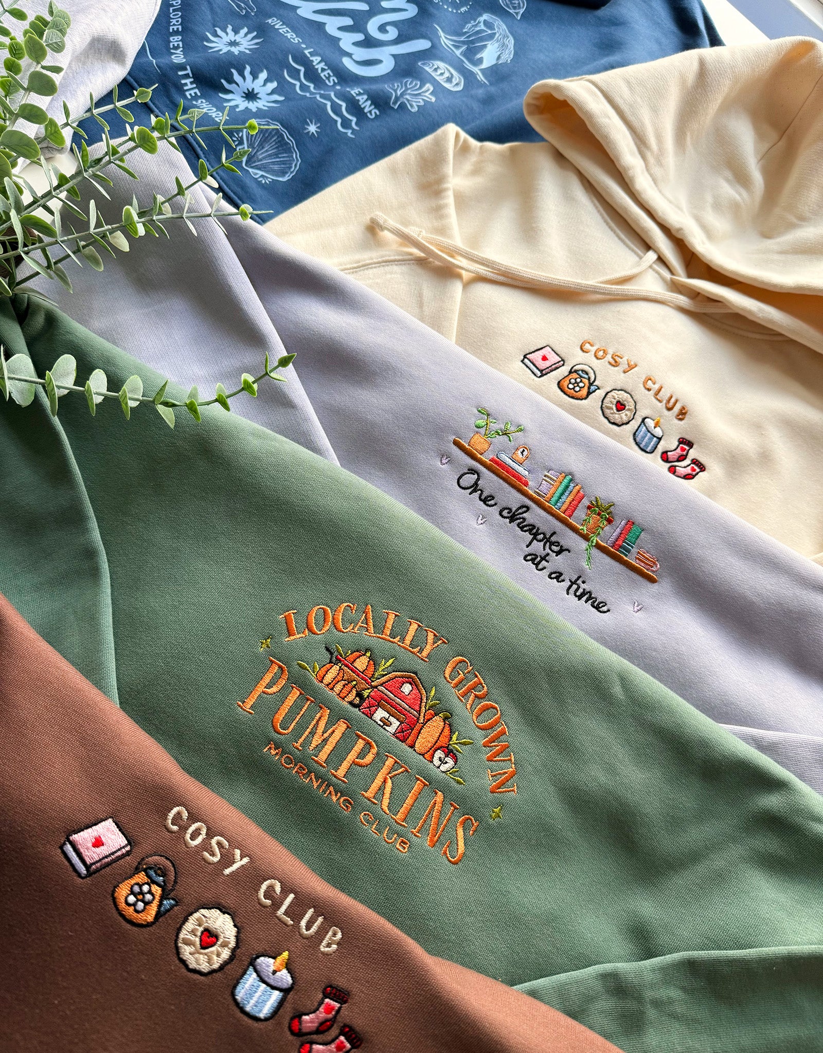 Cosy Club Embroidered Boxy Organic Cotton Hoodie - Image 4