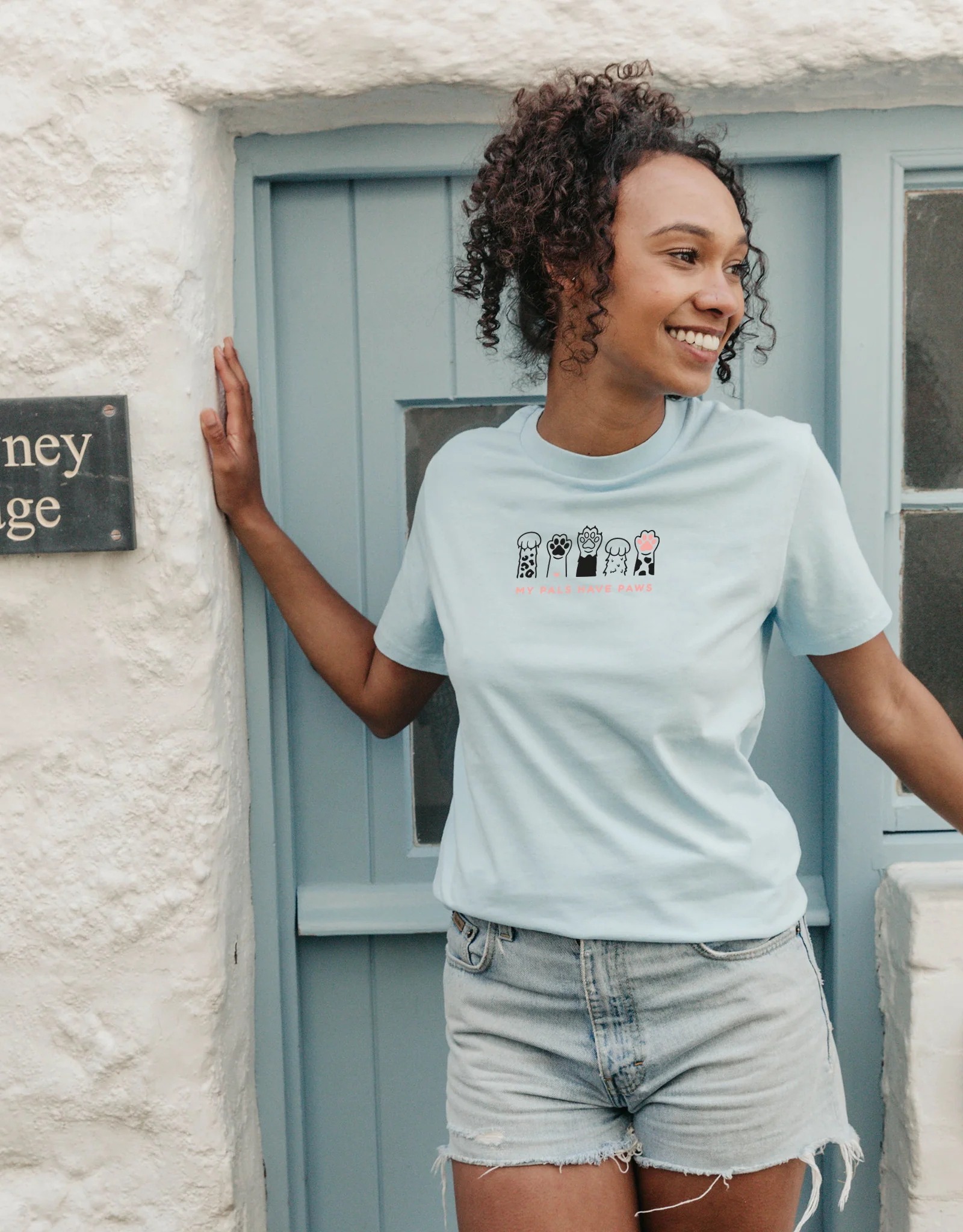 My Pals Have Paws Embroidered Organic Cotton T-Shirt - Image 4